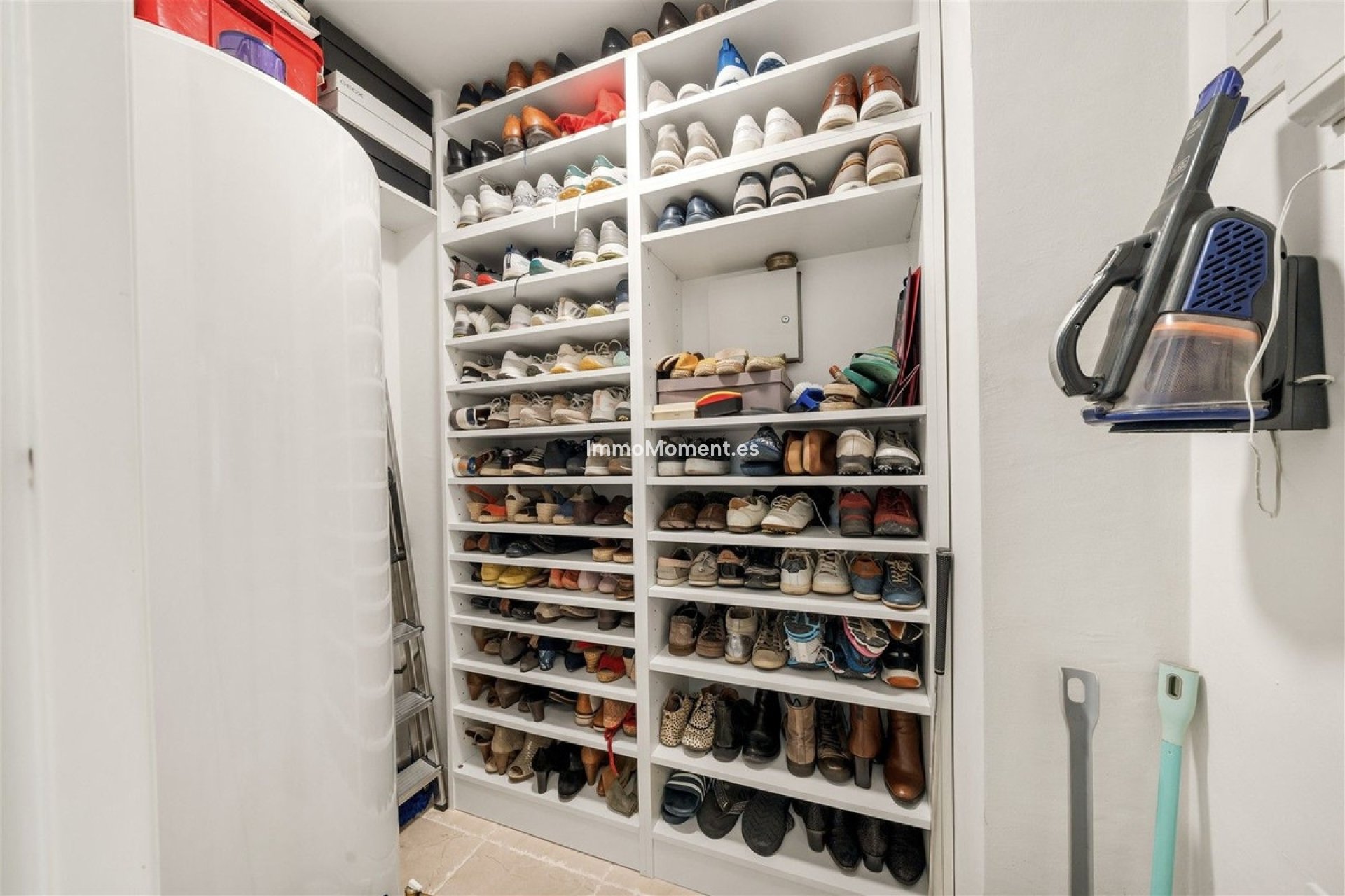 Resale - Apartment - Málaga - Benahavís