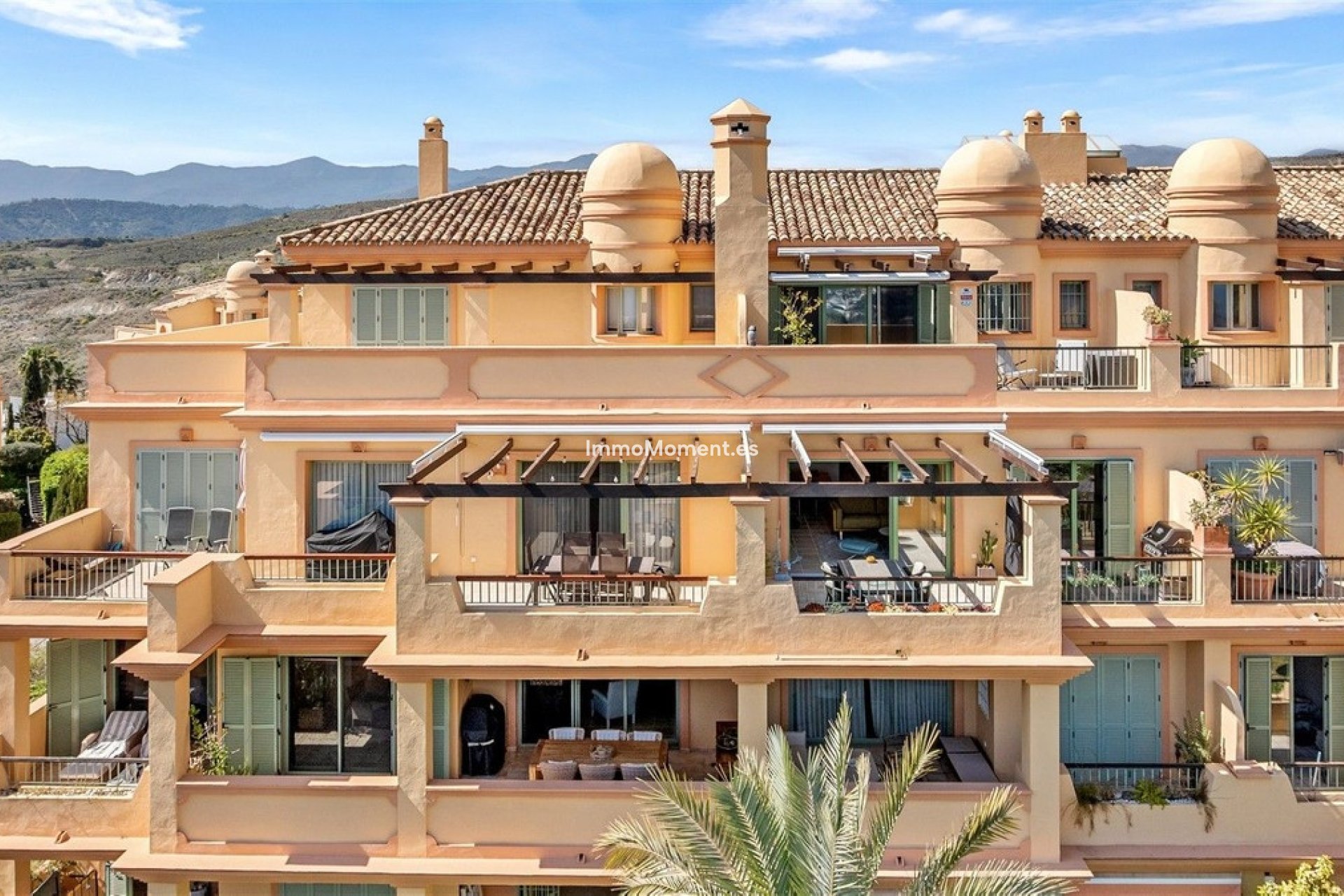 Resale - Apartment - Málaga - Benahavís