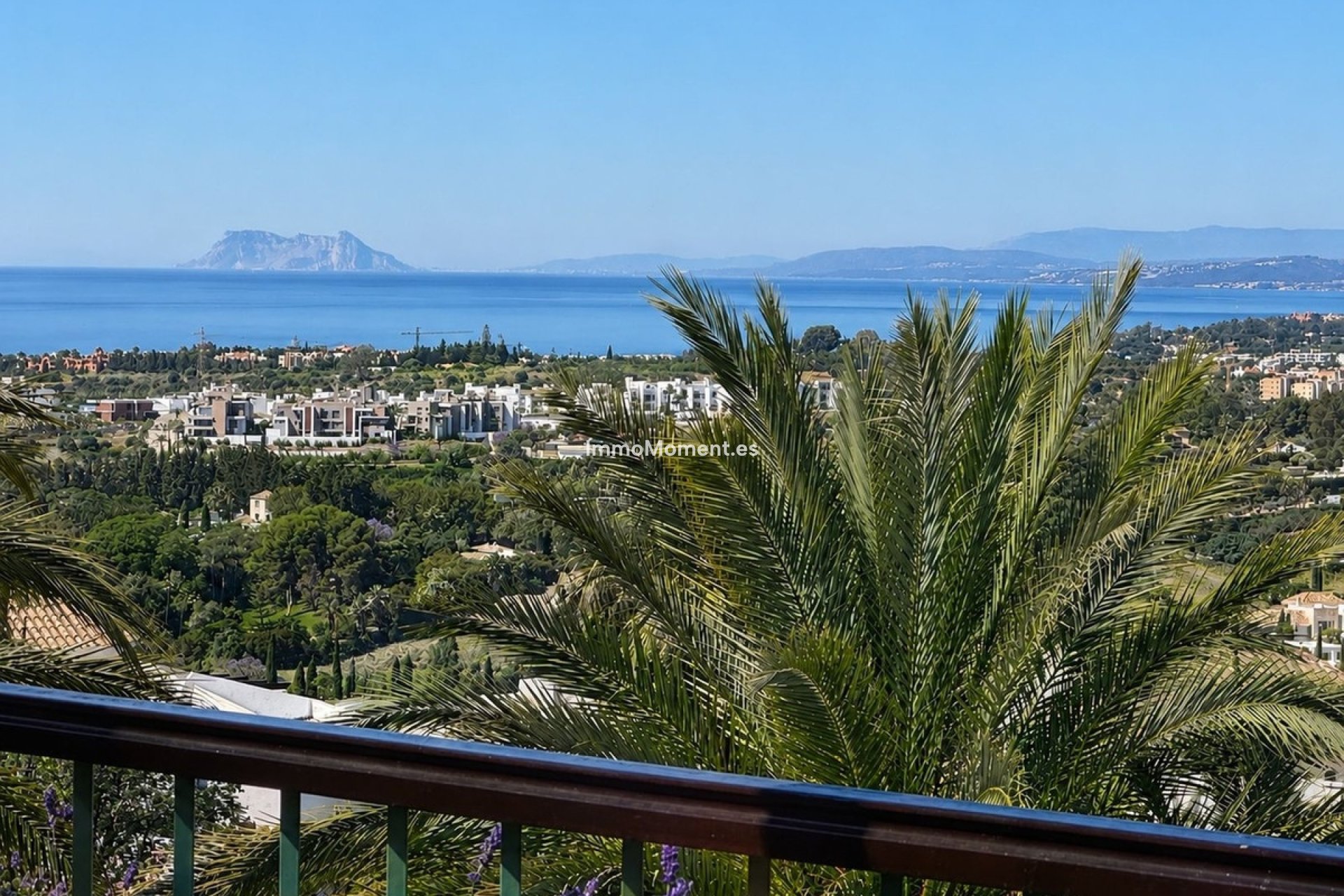 Resale - Apartment - Málaga - Benahavís