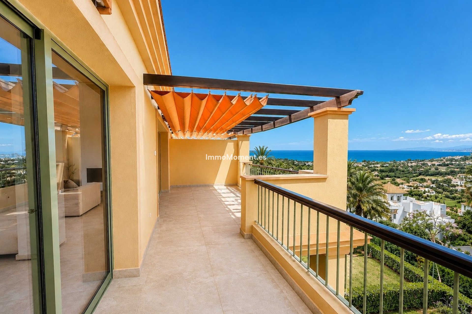 Resale - Apartment - Málaga - Benahavís