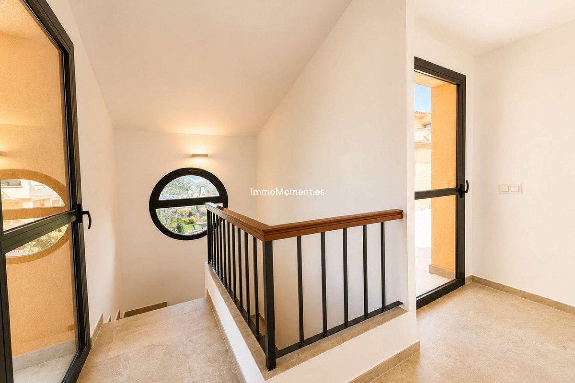 Resale - Apartment - Málaga - Benahavís