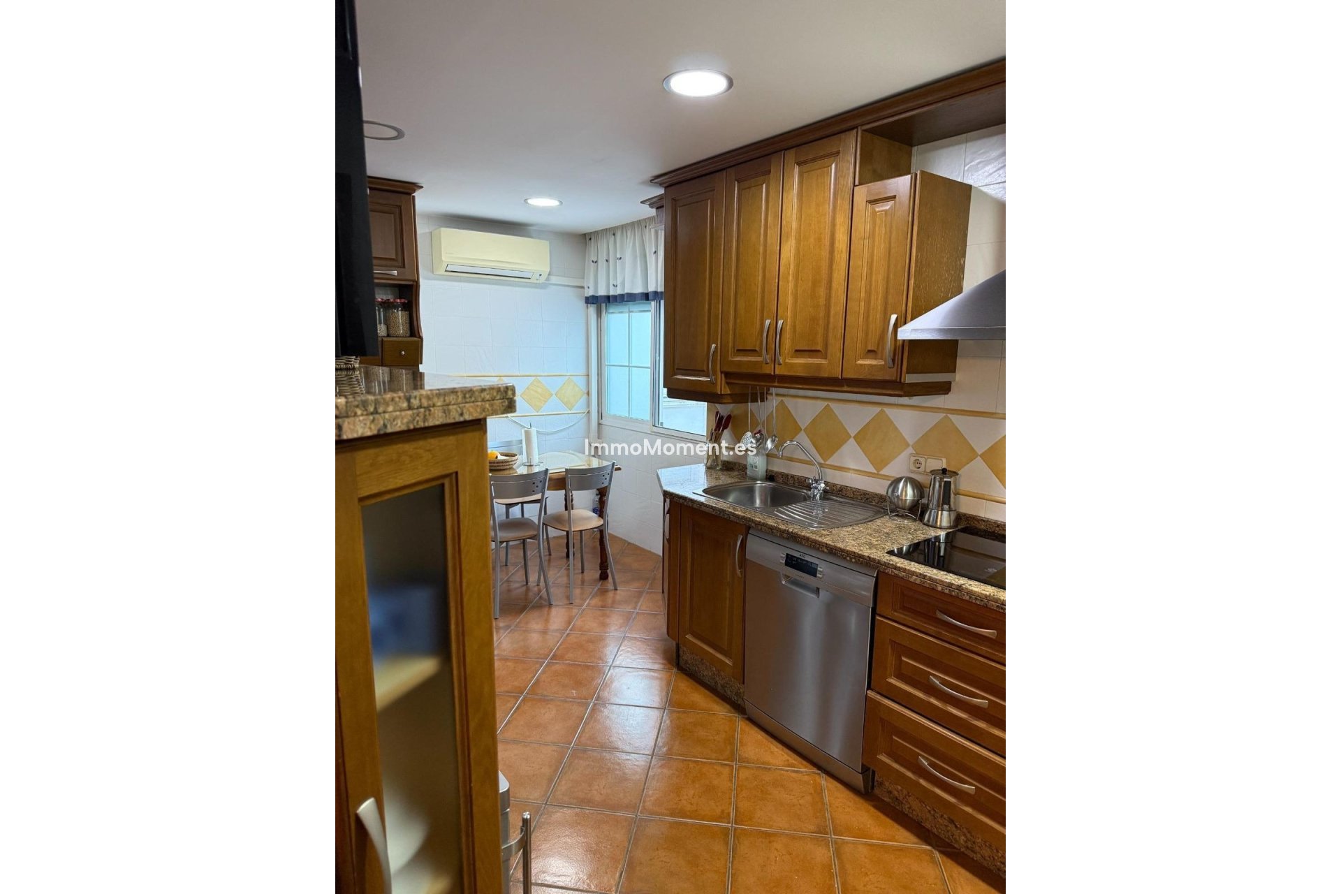 Resale - Apartment - Málaga - Capuchinos