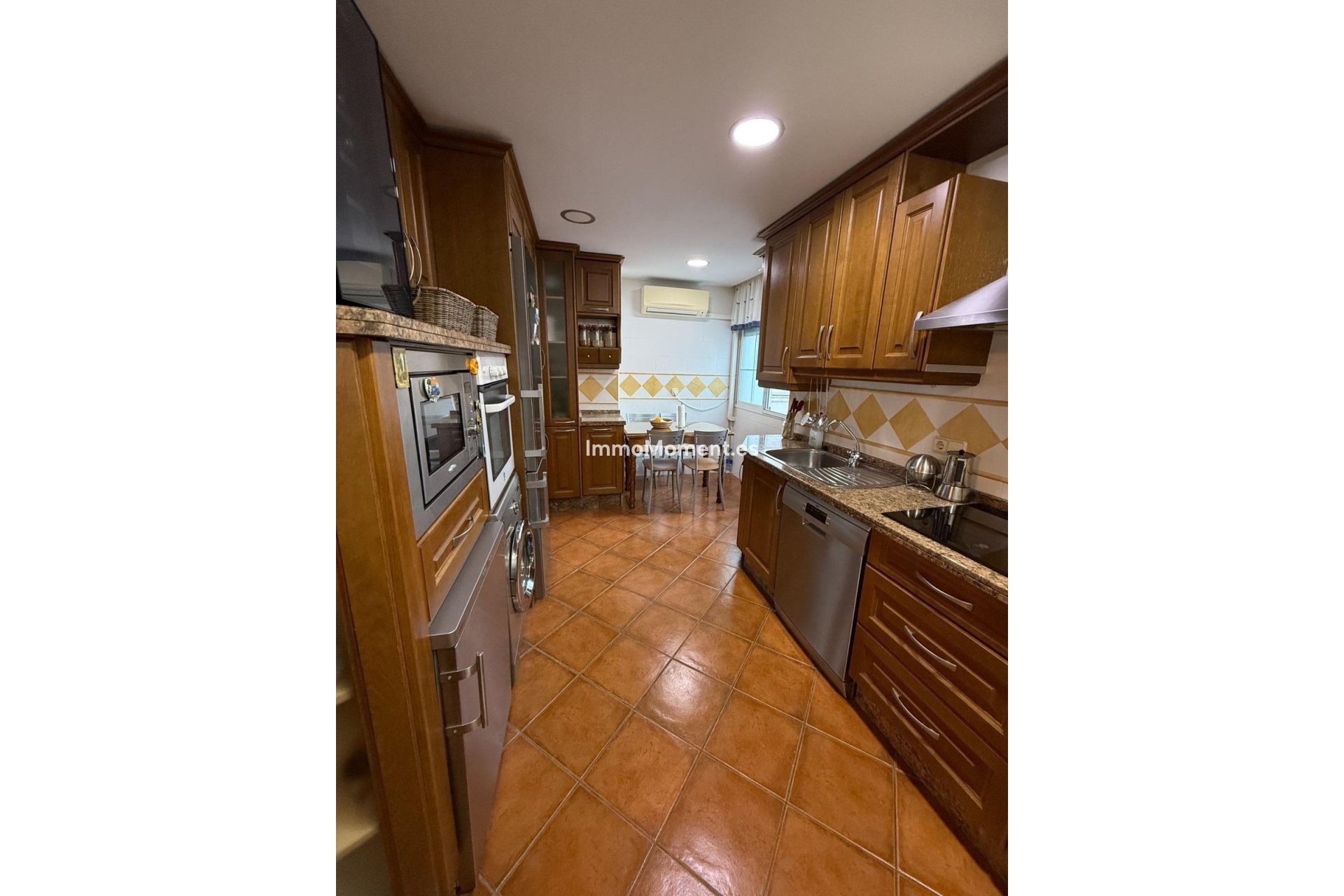 Resale - Apartment - Málaga - Capuchinos