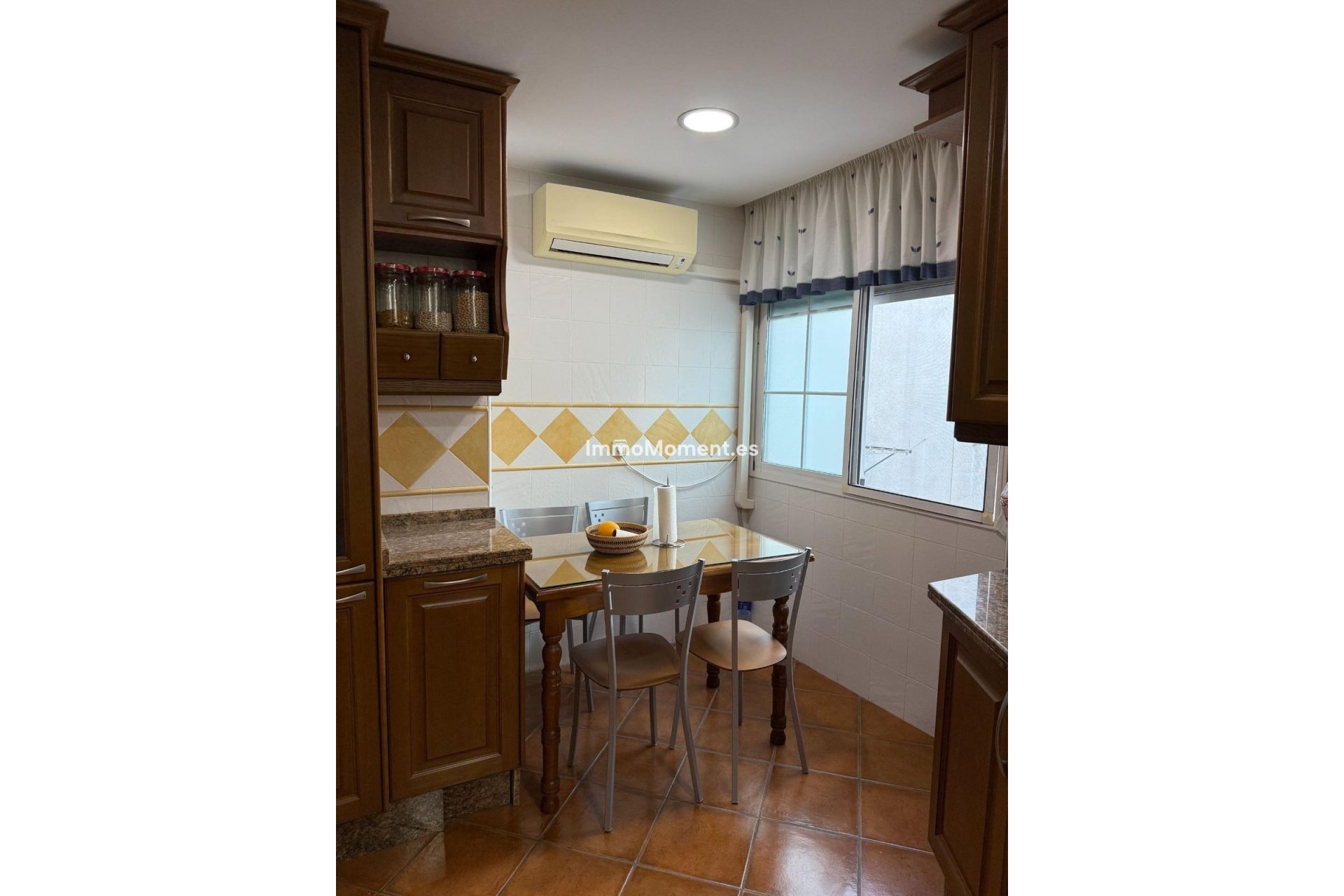 Resale - Apartment - Málaga - Capuchinos