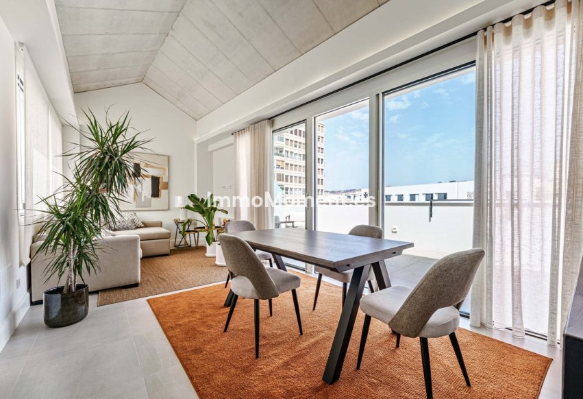 Resale - Apartment - Málaga - Centro Histórico