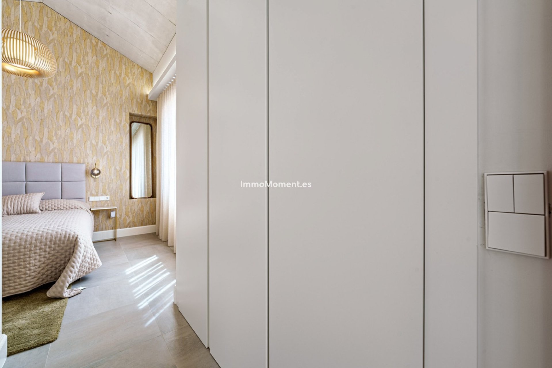 Resale - Apartment - Málaga - Centro Histórico