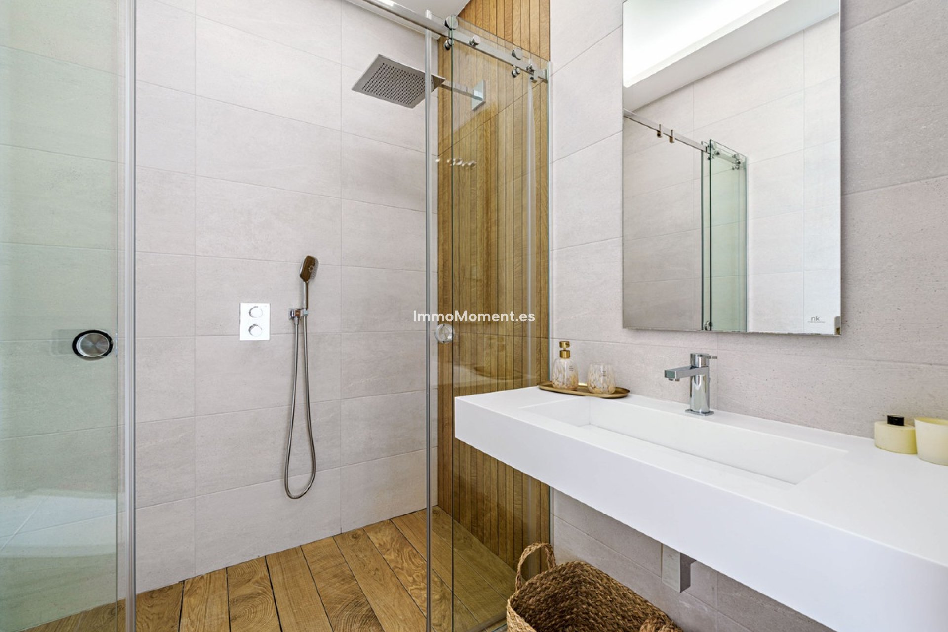 Resale - Apartment - Málaga - Centro Histórico