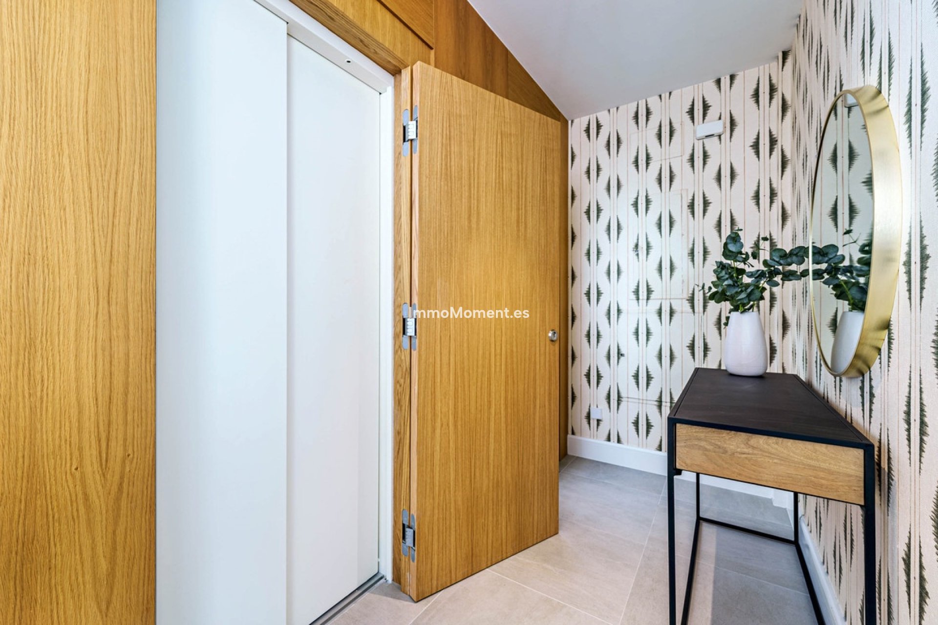Resale - Apartment - Málaga - Centro Histórico