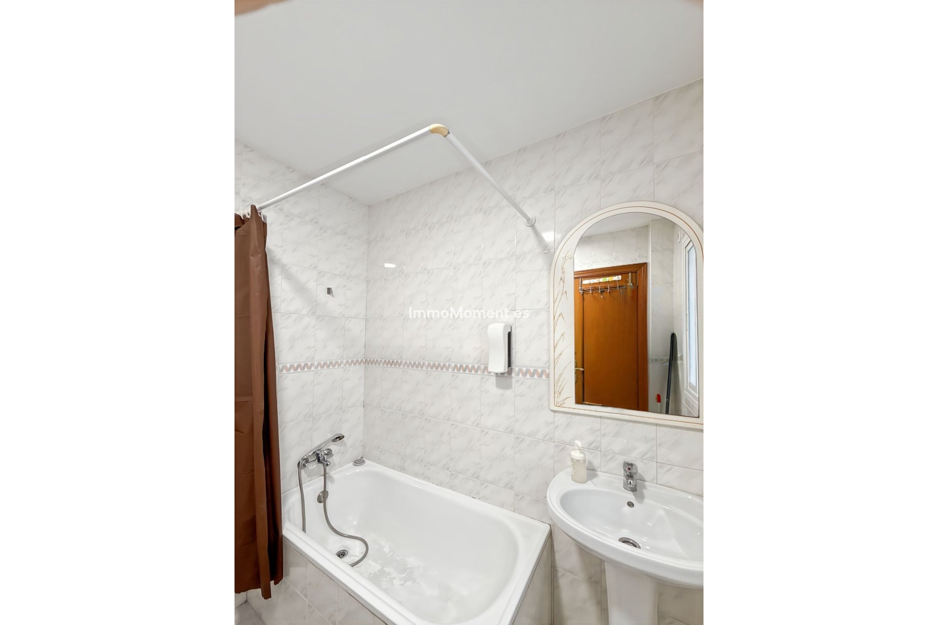 Resale - Apartment - Málaga - Centro Histórico