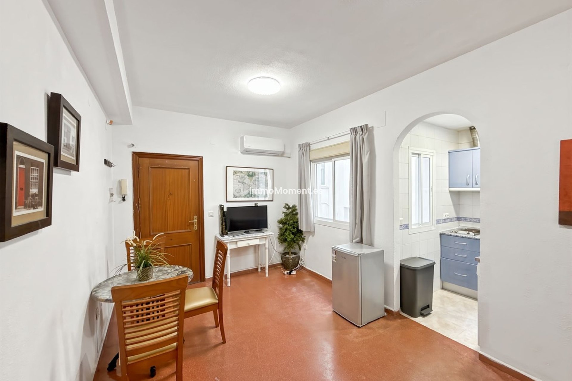 Resale - Apartment - Málaga - Centro Histórico