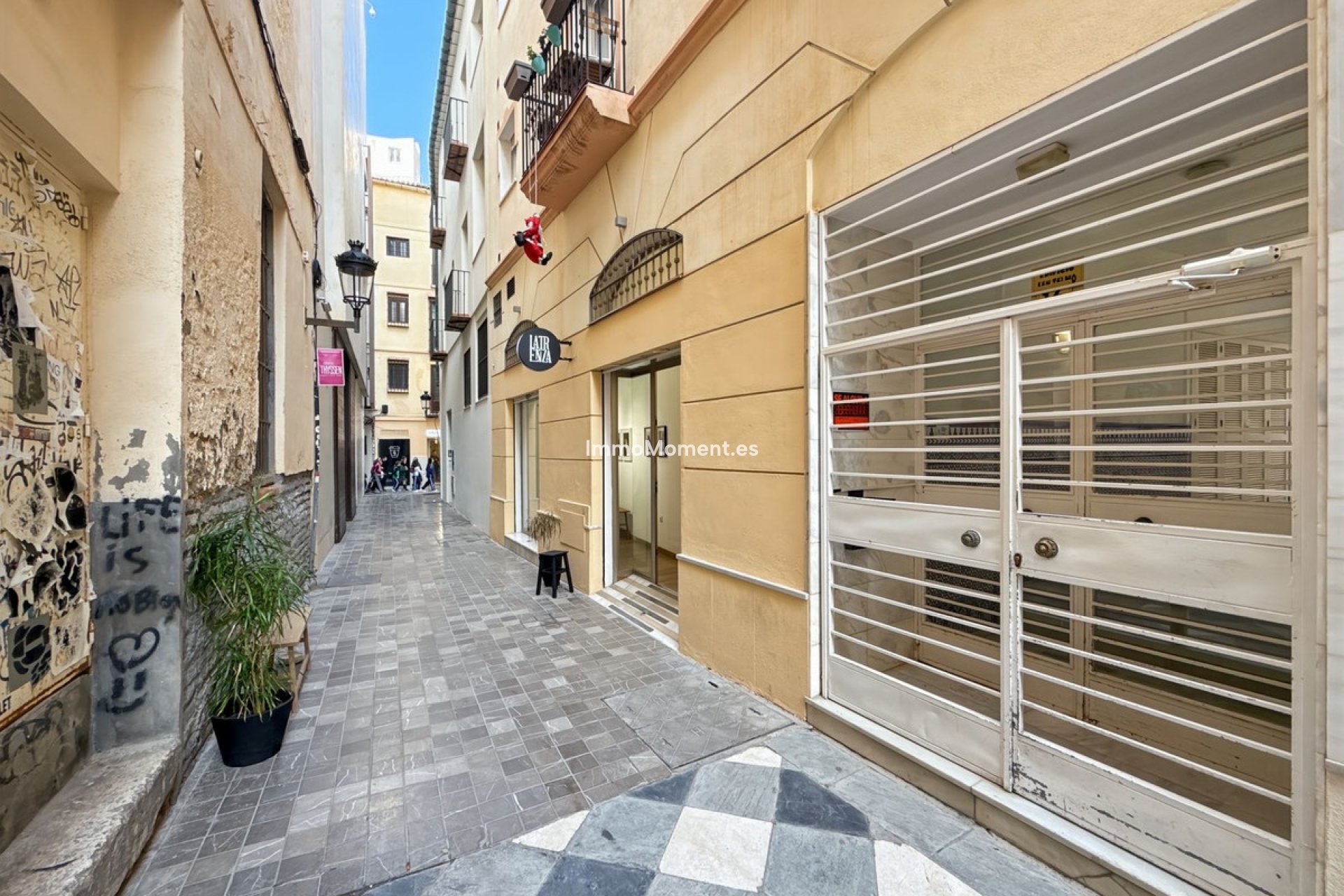 Resale - Apartment - Málaga - Centro Histórico