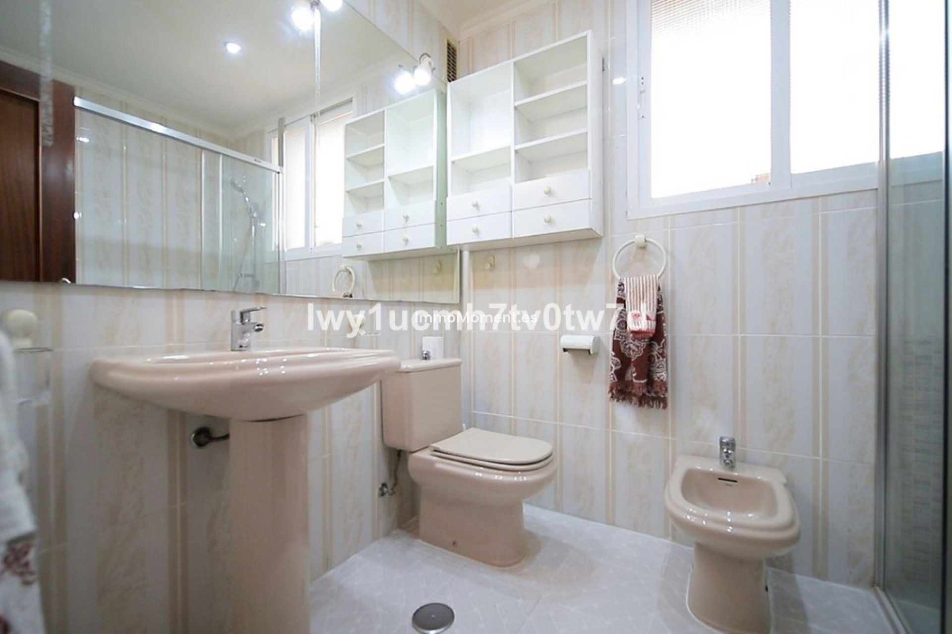 Resale - Apartment - Málaga - Cerrado de Calderón