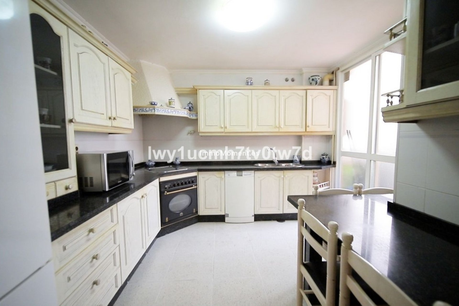 Resale - Apartment - Málaga - Cerrado de Calderón