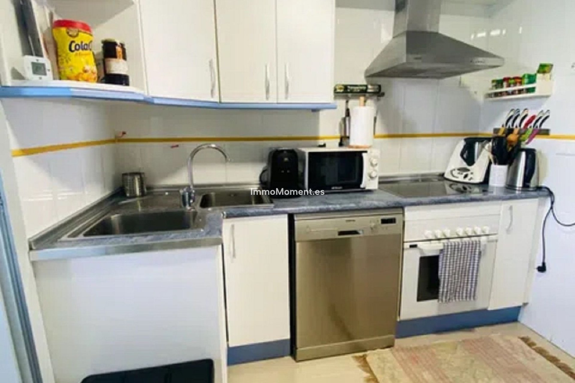 Resale - Apartment - Málaga - Málaga Centro