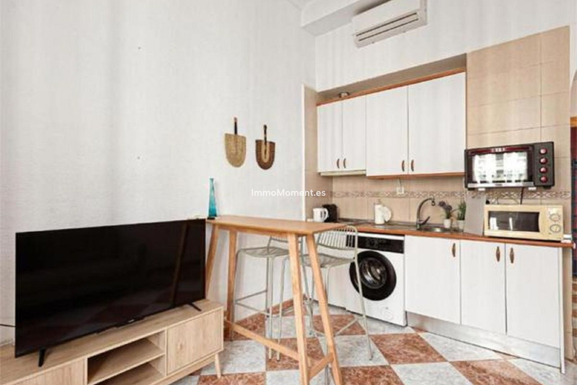 Resale - Apartment - Málaga - Málaga Centro