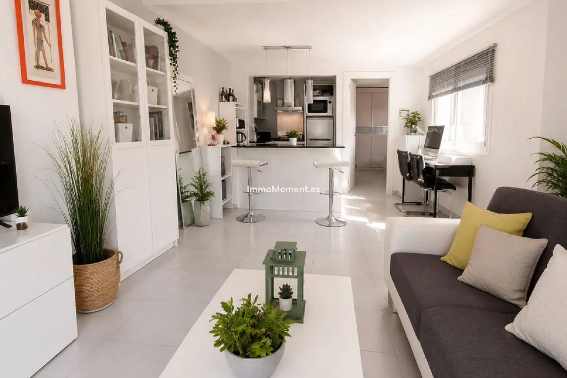 Resale - Apartment - Málaga - Málaga Centro