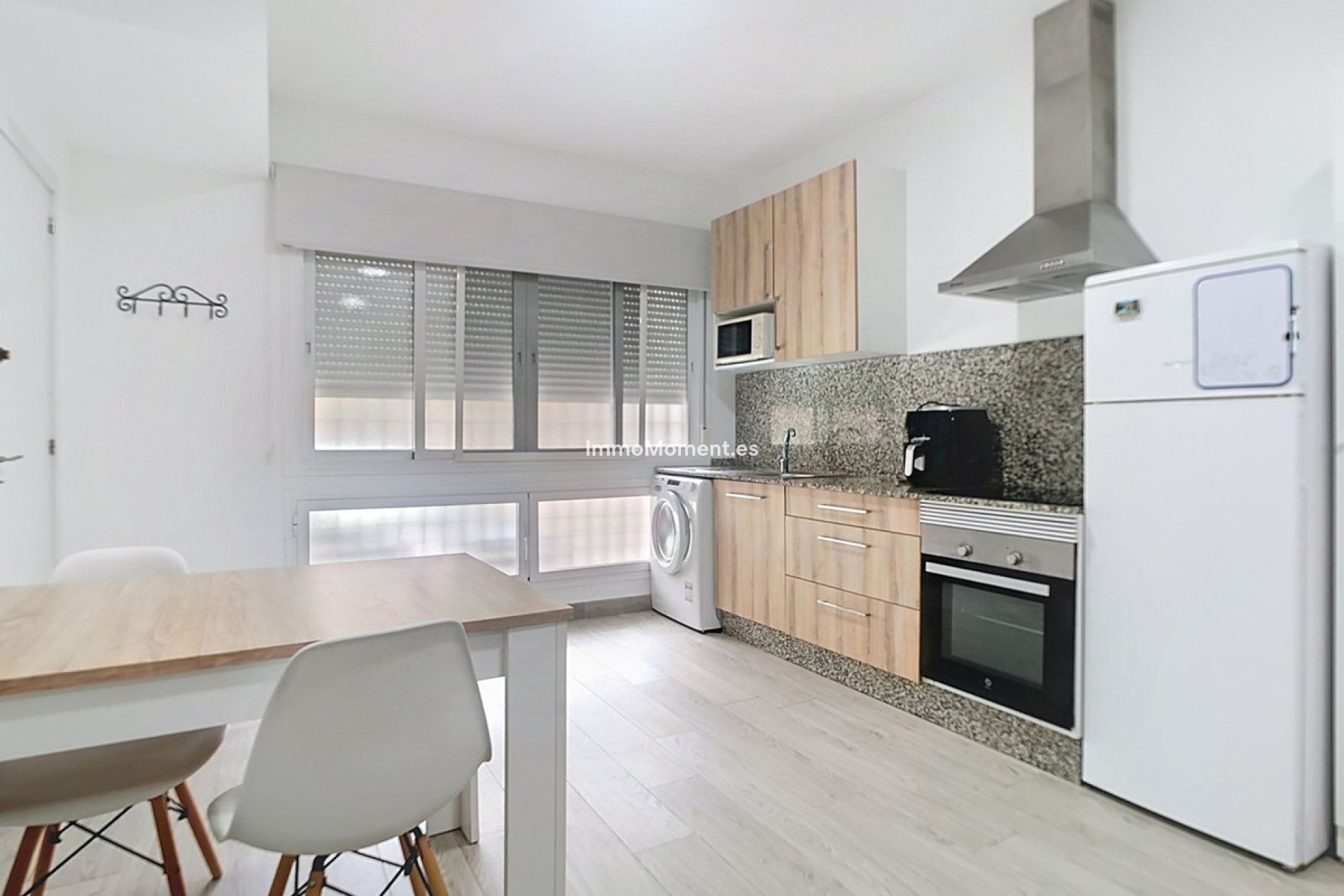 Resale - Apartment - Málaga - Málaga Centro