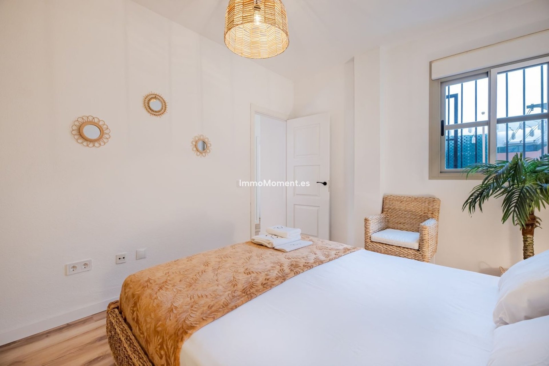 Resale - Apartment - Málaga - Málaga Centro