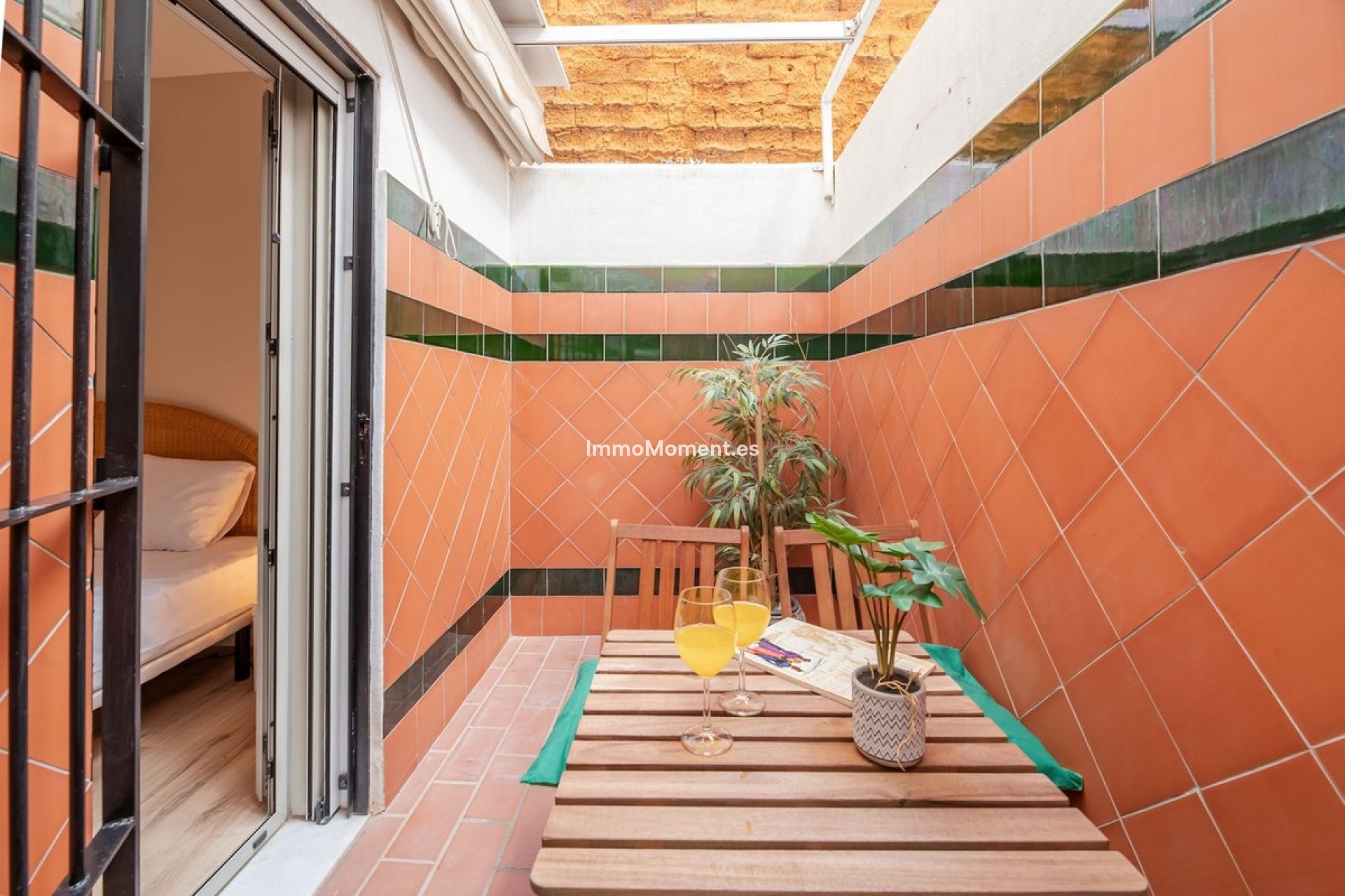 Resale - Apartment - Málaga - Málaga Centro