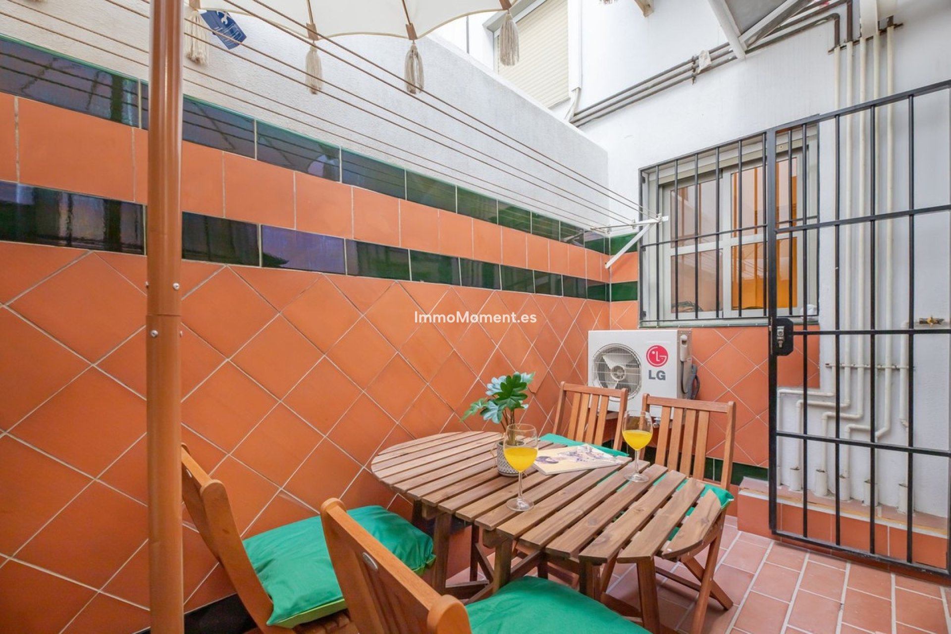 Resale - Apartment - Málaga - Málaga Centro