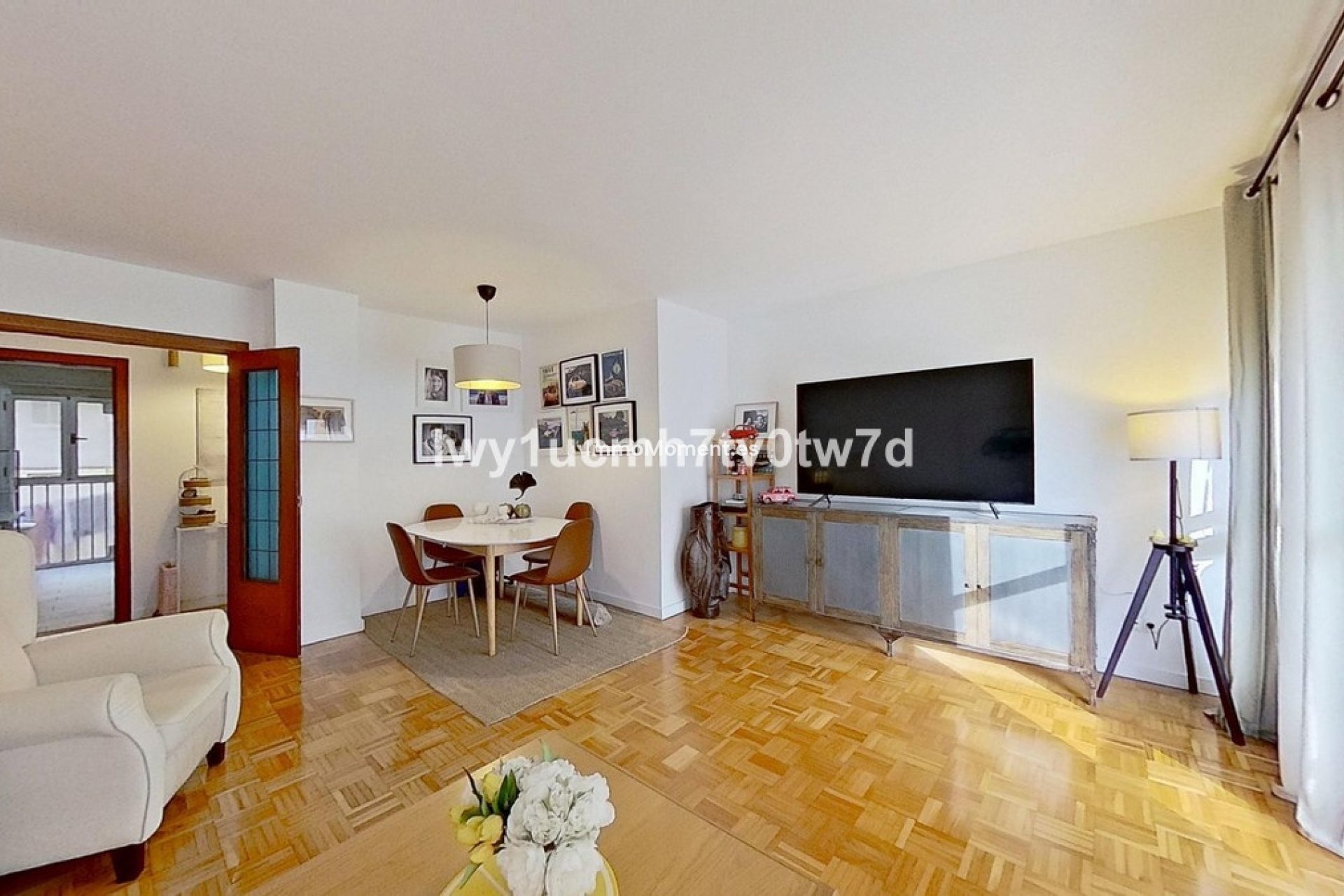 Resale - Apartment - Málaga - Málaga Centro