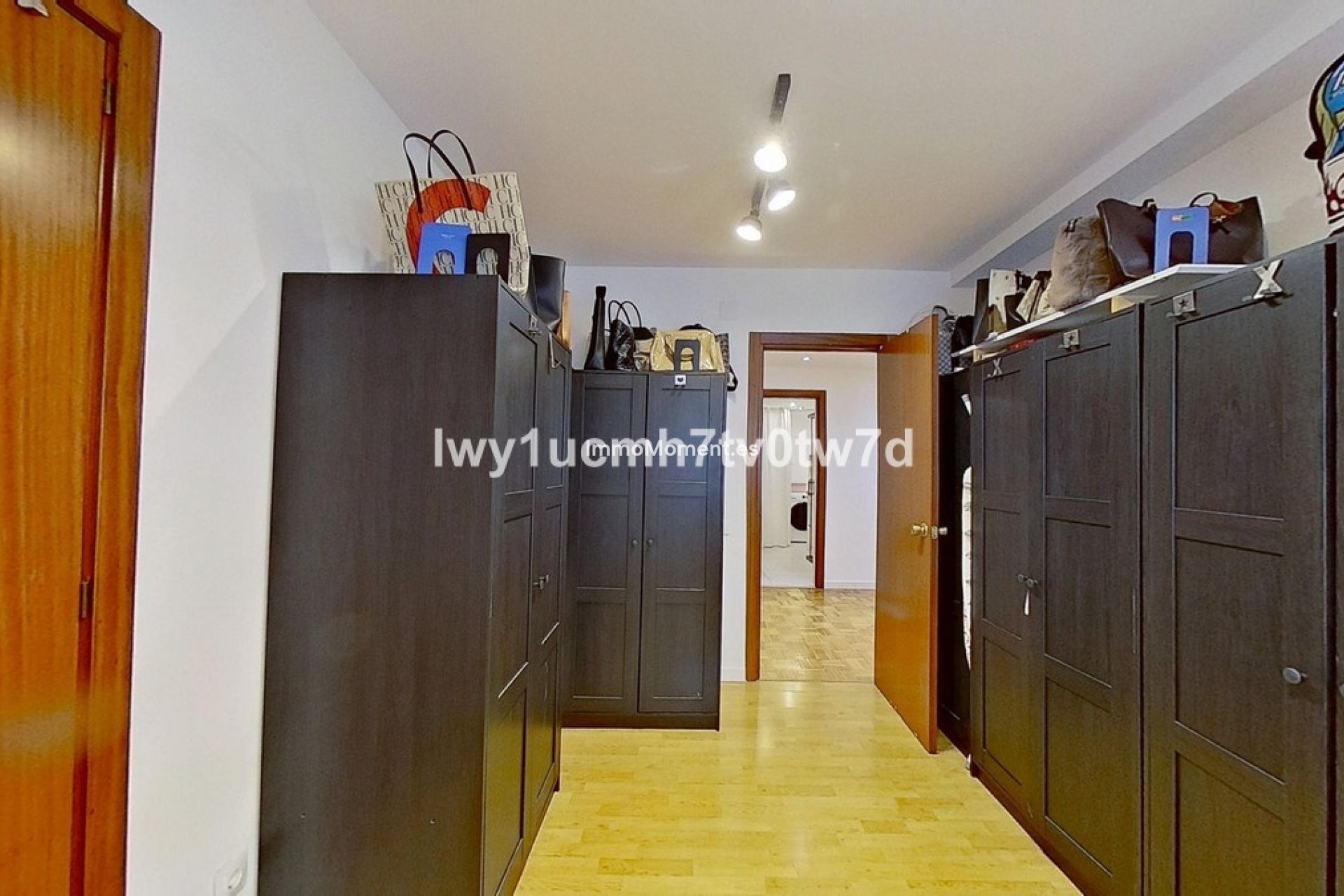 Resale - Apartment - Málaga - Málaga Centro