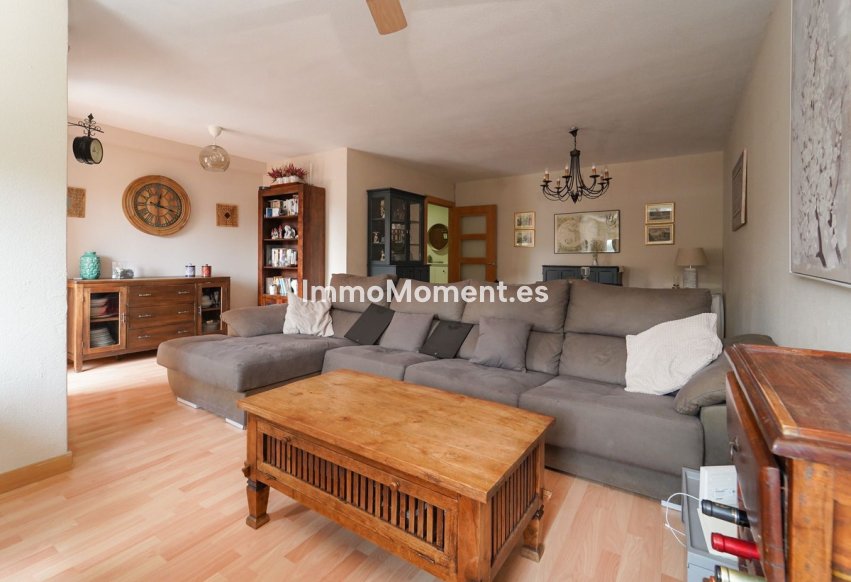 Resale - Apartment - Málaga - Málaga Centro