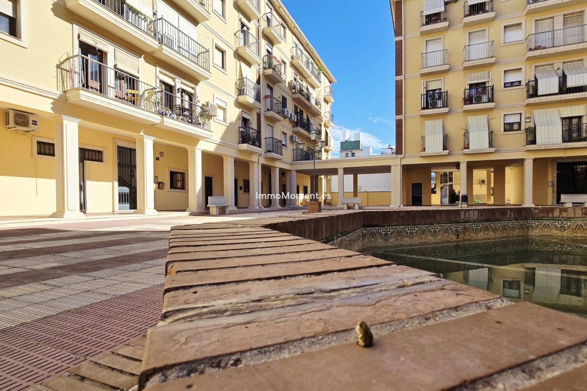 Resale - Apartment - Málaga - Málaga Centro