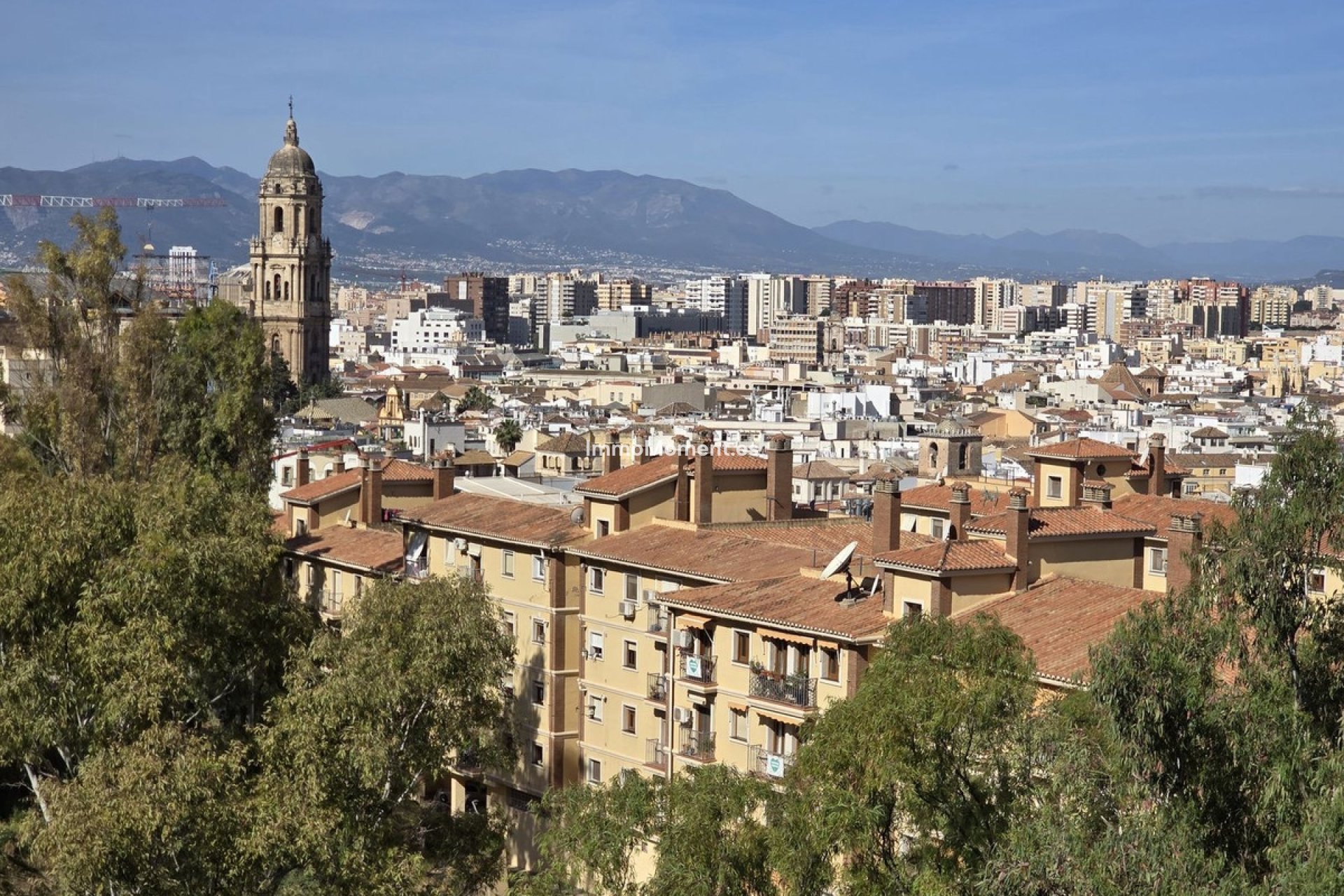 Resale - Apartment - Málaga - Málaga Centro