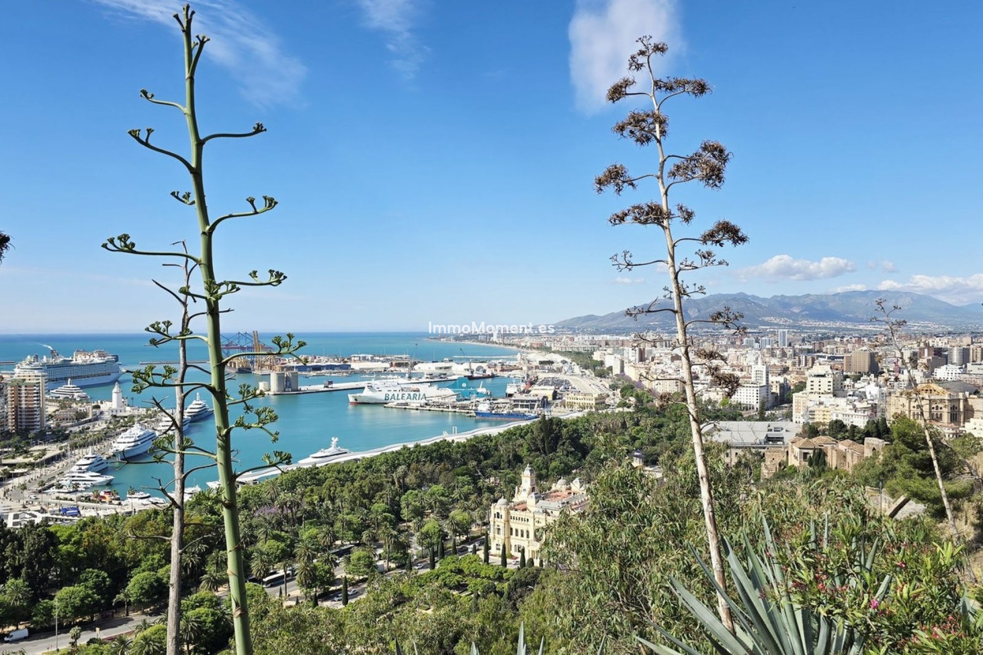 Resale - Apartment - Málaga - Málaga Centro
