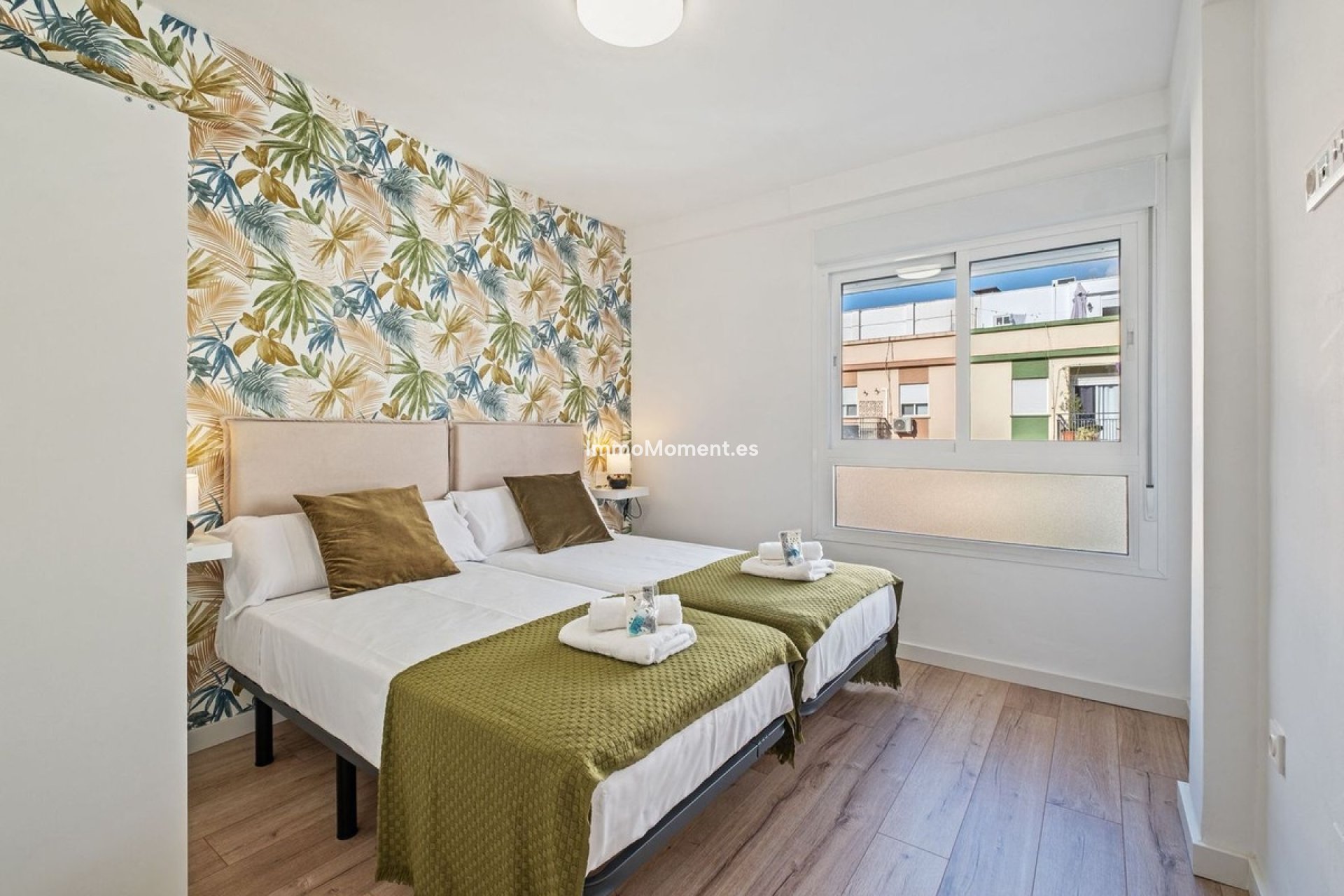 Resale - Apartment - Málaga - Málaga Centro