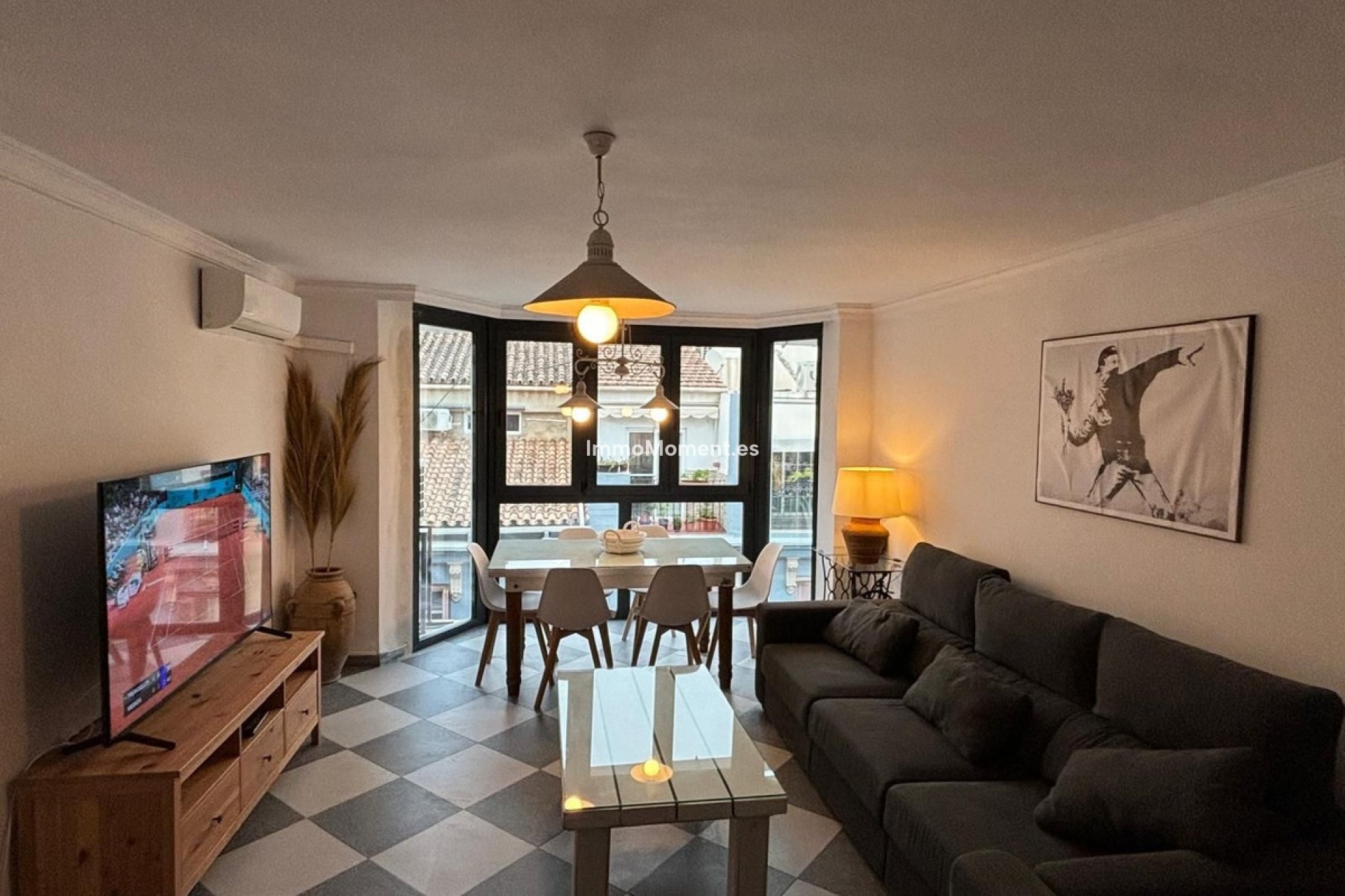 Resale - Apartment - Málaga - Málaga Centro