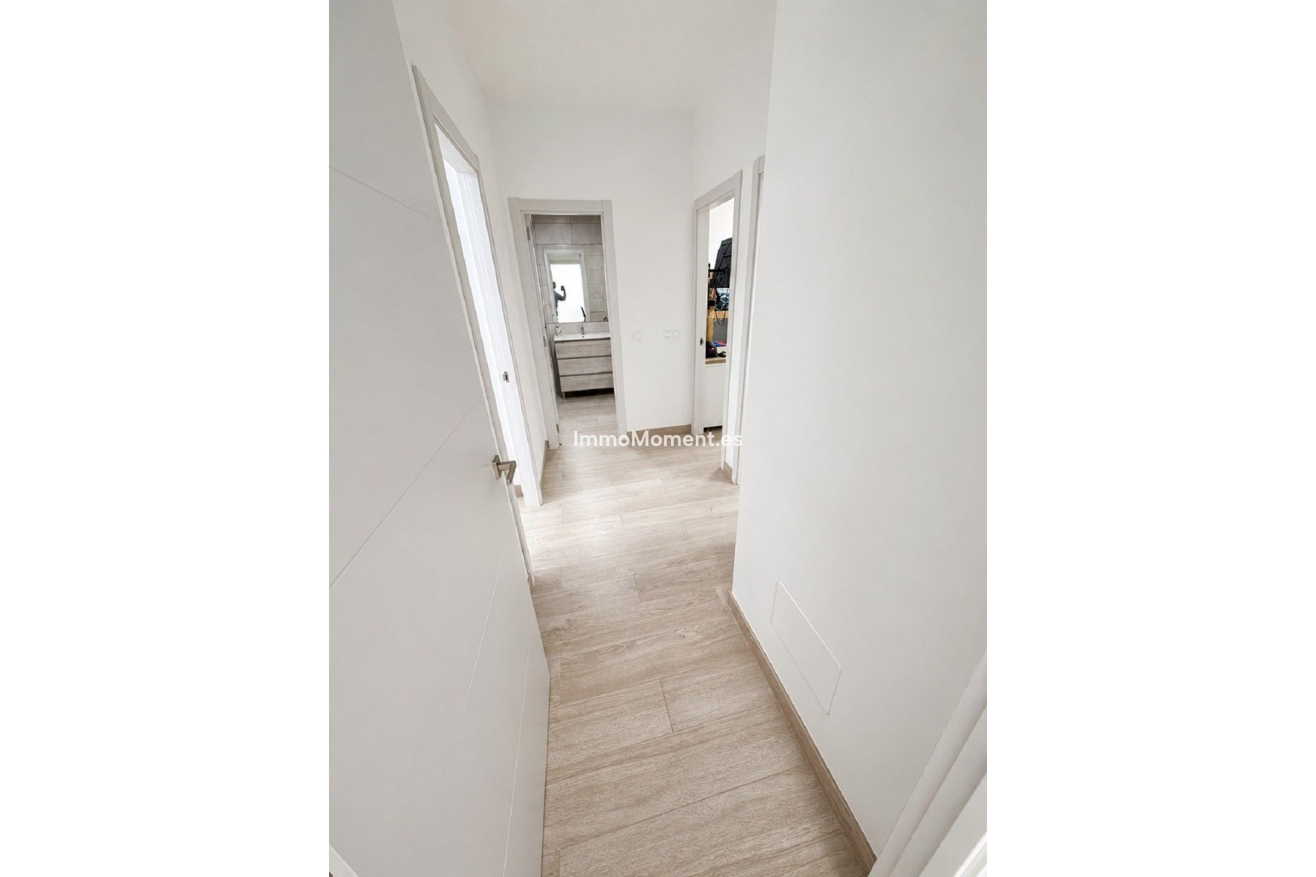 Resale - Apartment - Málaga - Málaga Centro
