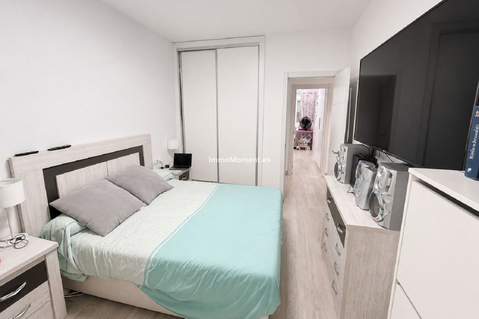 Resale - Apartment - Málaga - Málaga Centro