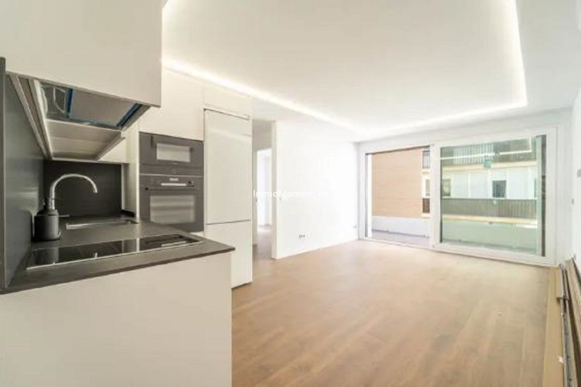 Resale - Apartment - Málaga - Málaga Este