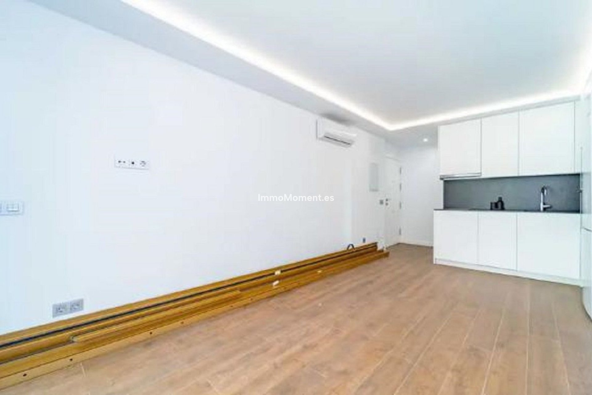 Resale - Apartment - Málaga - Málaga Este