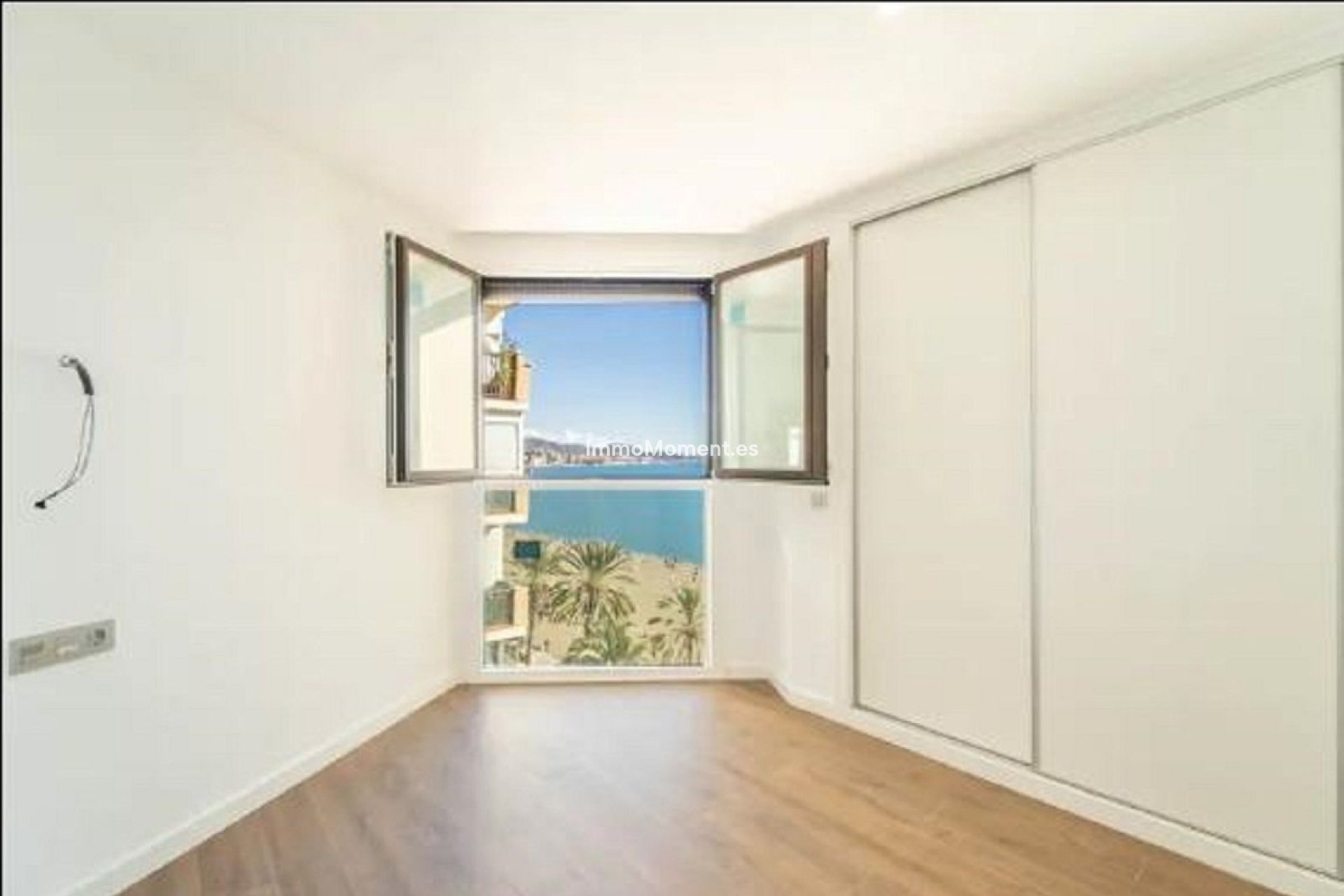 Resale - Apartment - Málaga - Málaga Este