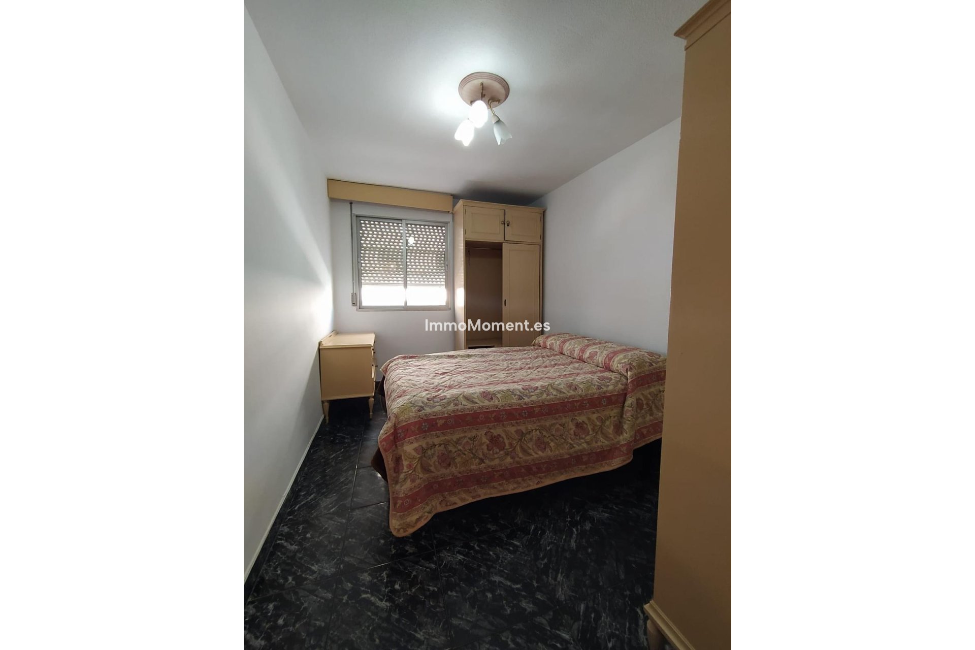 Resale - Apartment - Málaga