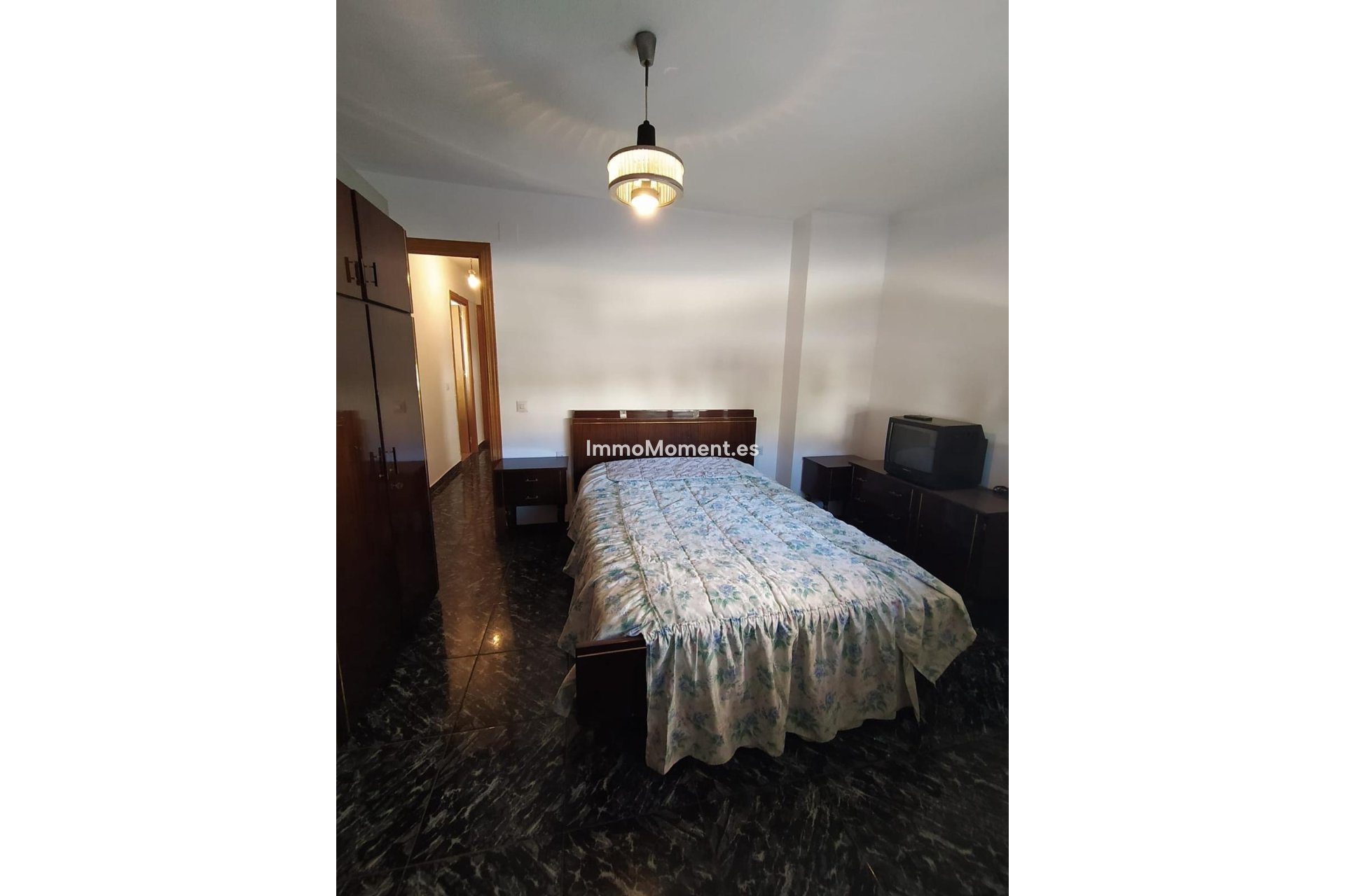 Resale - Apartment - Málaga