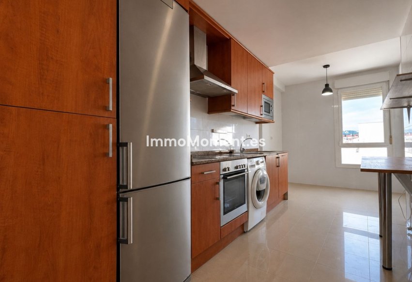 Resale - Apartment - Manilva - La Duquesa