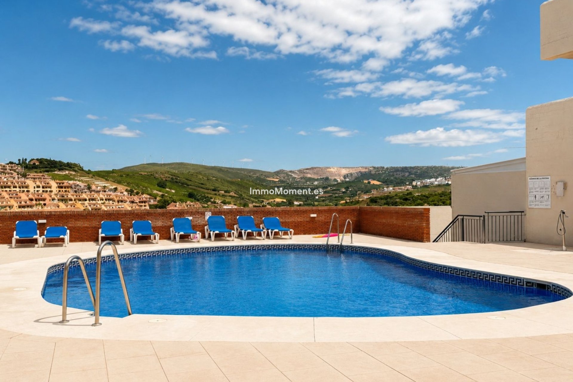 Resale - Apartment - Manilva - La Duquesa