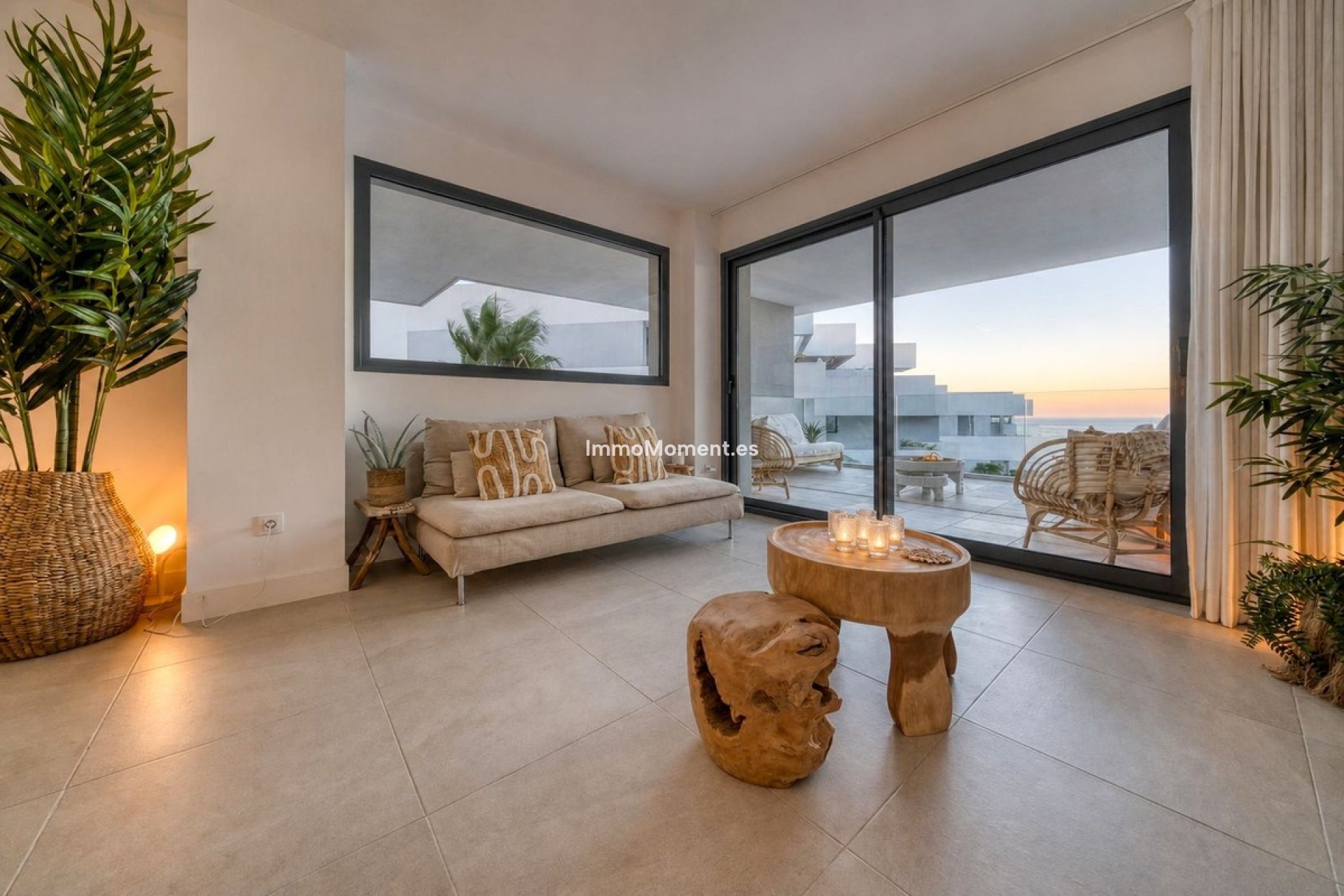 Resale - Apartment - Manilva - La Duquesa