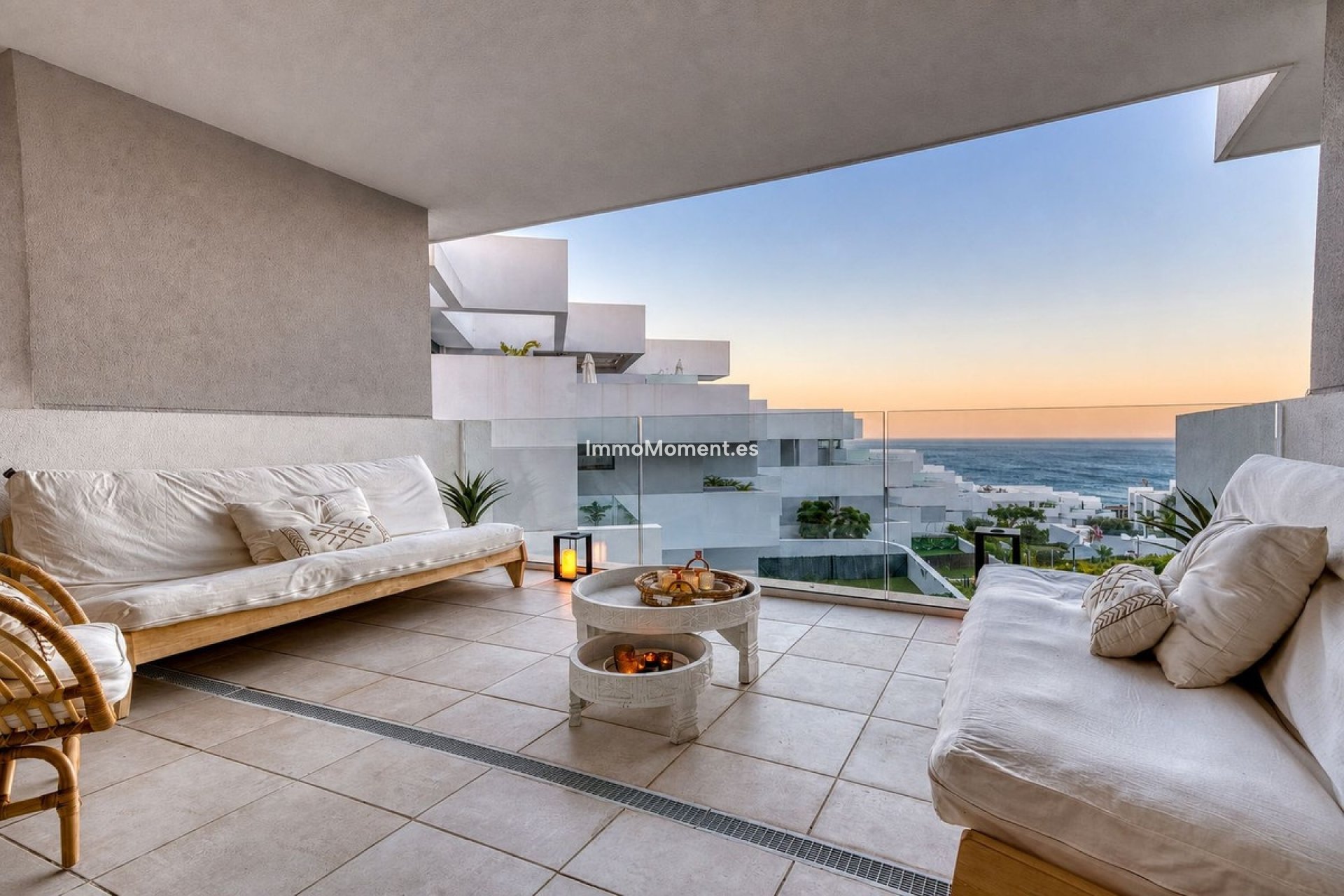 Resale - Apartment - Manilva - La Duquesa