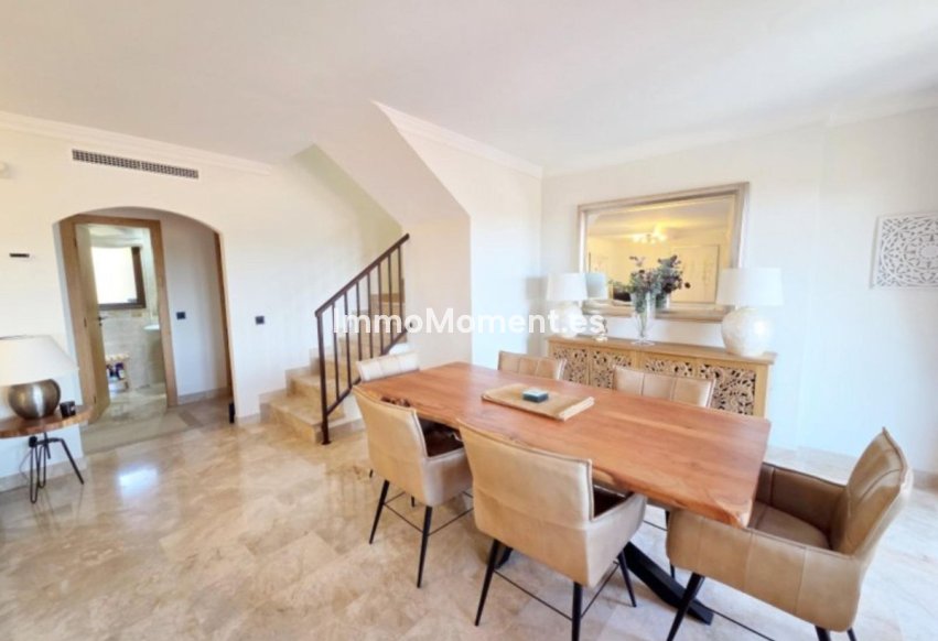 Resale - Apartment - Manilva - La Duquesa