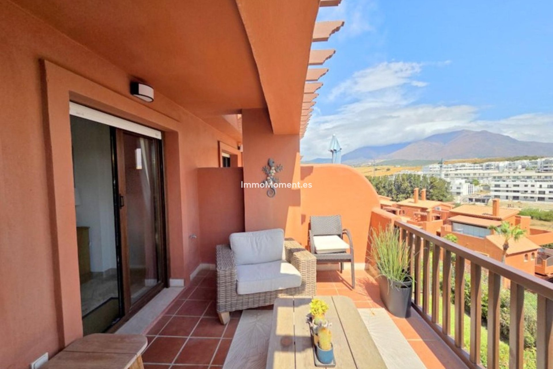 Resale - Apartment - Manilva - La Duquesa