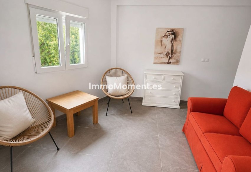 Resale - Apartment - Manilva - La Duquesa