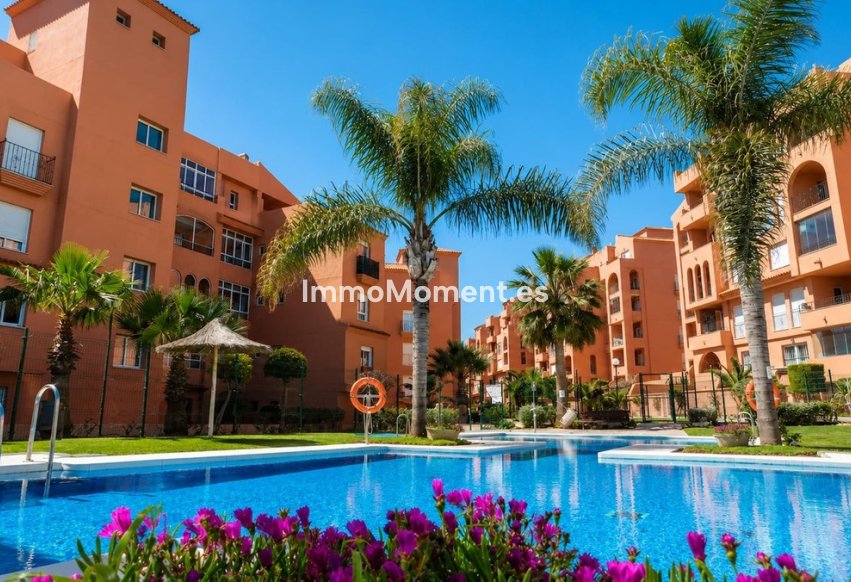 Resale - Apartment - Manilva - La Duquesa