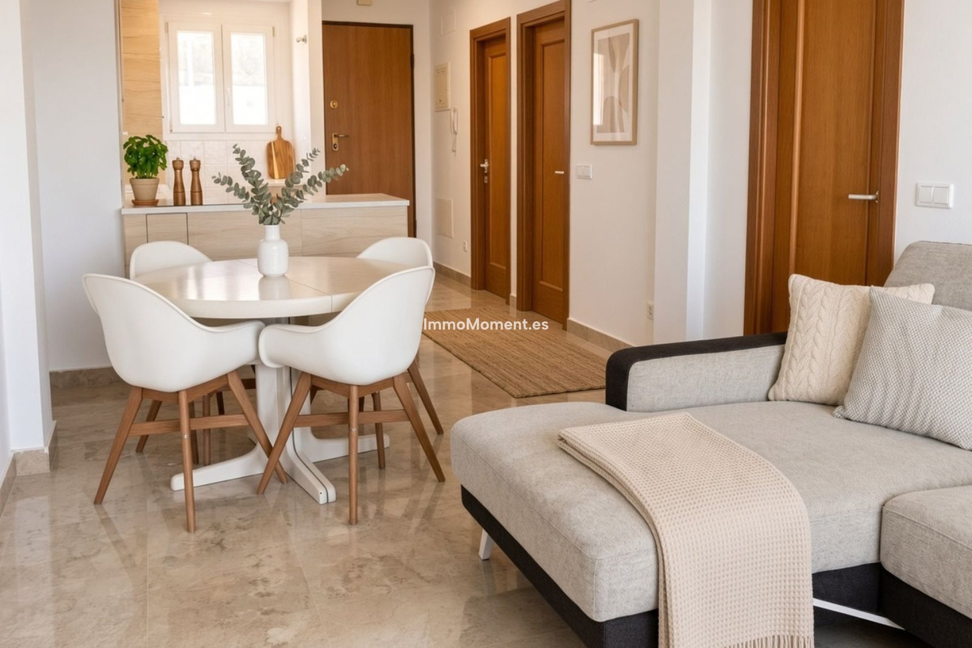 Resale - Apartment - Manilva - La Duquesa