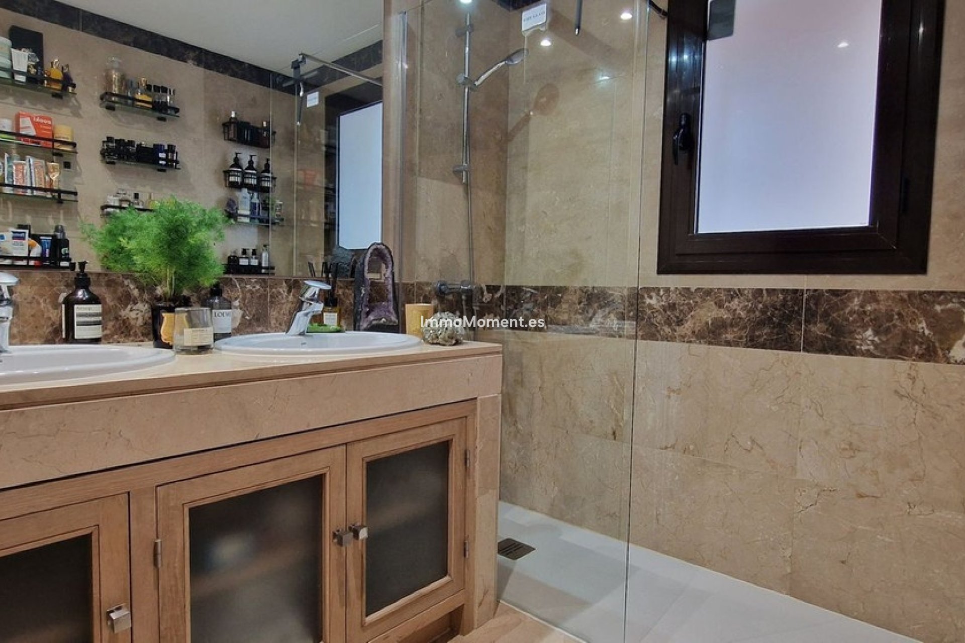 Resale - Apartment - Manilva - La Duquesa
