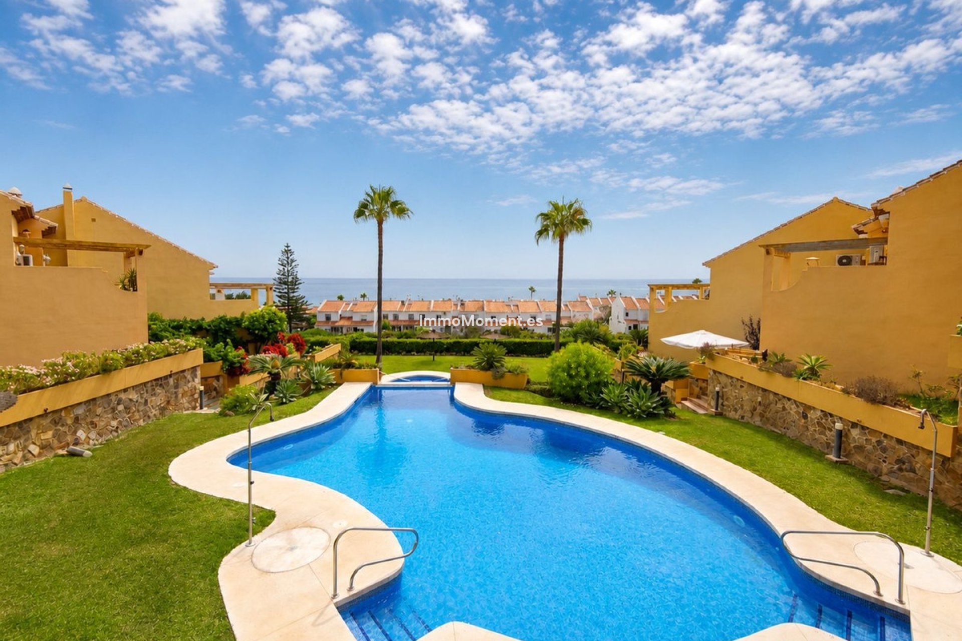 Resale - Apartment - Manilva - La Duquesa